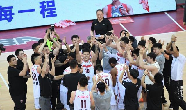 开云体育APP下载-辽粤争霸见证总冠军成长 恩怨故事依旧未完待续？