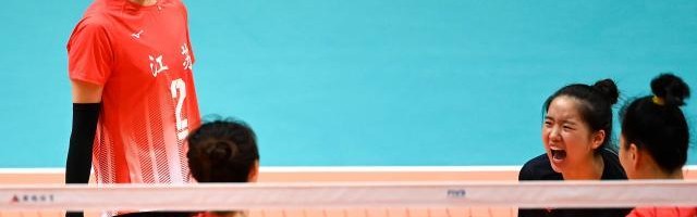 kaiyun.com-伤病满营江苏女排受桎梏 波动起伏大将迎新老更替