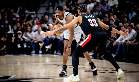 kaiyun.com-福克斯：65场参赛资格规则应当设置例外情况，以坎宁安为例