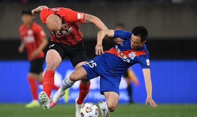 开云体育-Kaiyun Sports-海港一人激活全队！进球+屡造威胁谁说他不行？