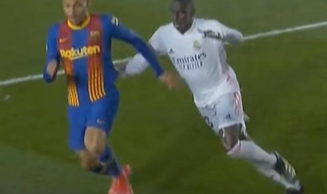 开云体登录-科曼赛后坚称点球没判到底是不是耍赖？