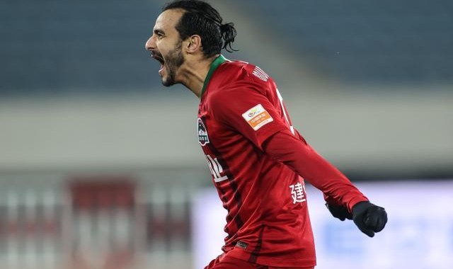 开云体育-Kaiyun Sports-顽强河南现铁军本色 多拉多1V3破门破山东金身